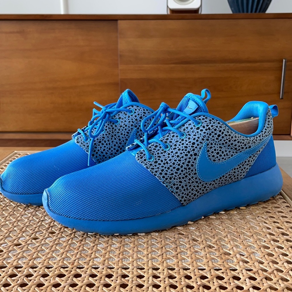 Nike Roshe Blue Safari - sz 10